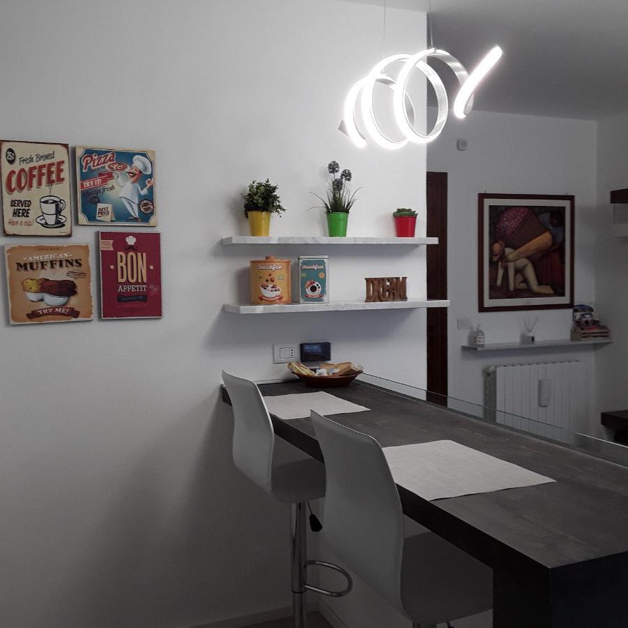 Oltre Le Nuvole Apartman Cuneo Kültér fotó