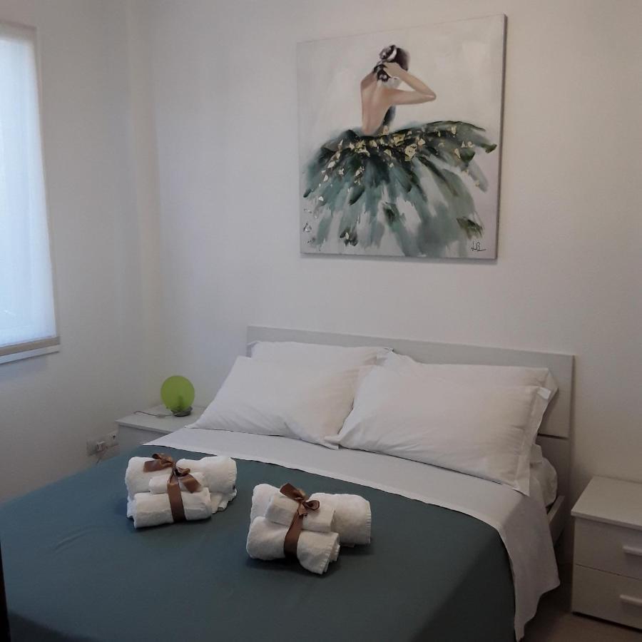 Oltre Le Nuvole Apartman Cuneo Kültér fotó